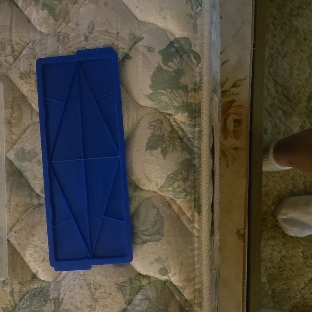 Blue Cheese Storage Container - Picture 4 of 6